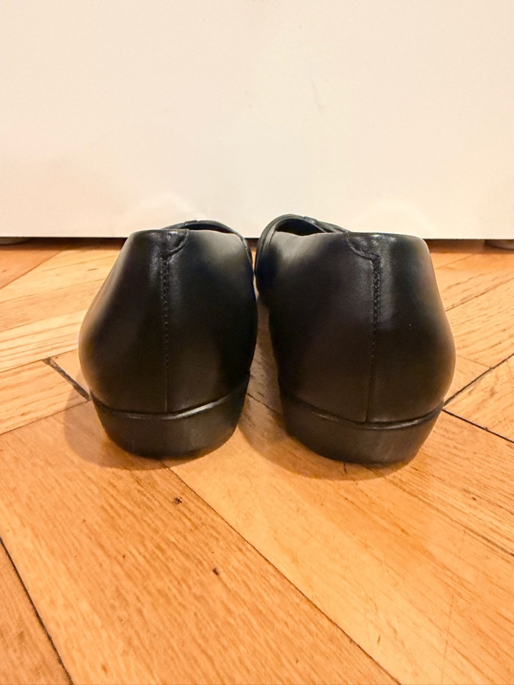 Walking Cradles Black Leather Comfort Flats Size 12 Cushioned Footbed - Picture 3 of 9